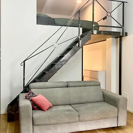 Modern Loft Close To Gorla * Milano
