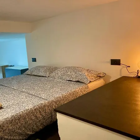Modern Loft Close To Gorla * Milano